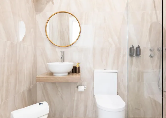 Alojamento de Acomodação e Pequeno-almoço 116townhouse 4*